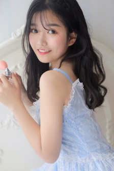 成人免费视频